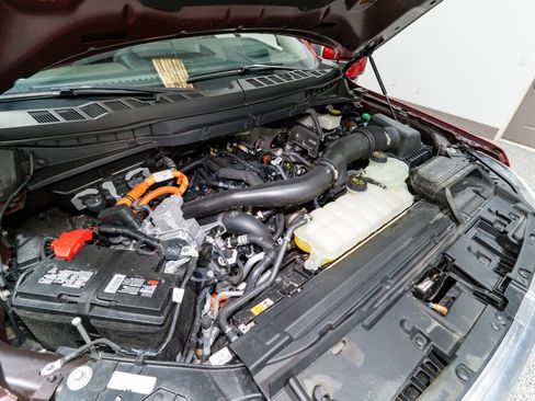 Used 2024 Ford F150 Platinum w/ Equipment Group 703A Plus image 44