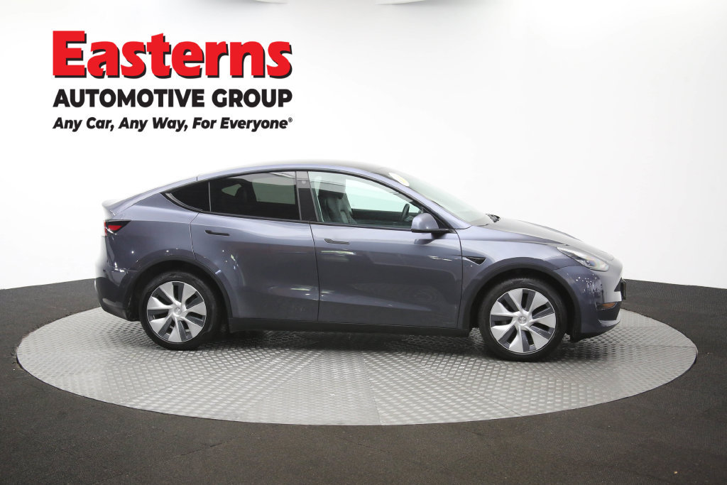Used 2022 Tesla Model Y Long Range AWD/4WD image 42