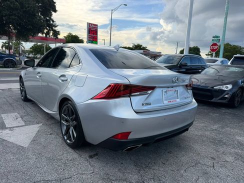 Used 2019 Lexus IS 300 F Sport w/ F Sport Package RWD image 3