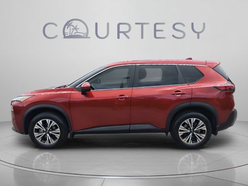 Certified 2023 Nissan Rogue SV FWD image 2