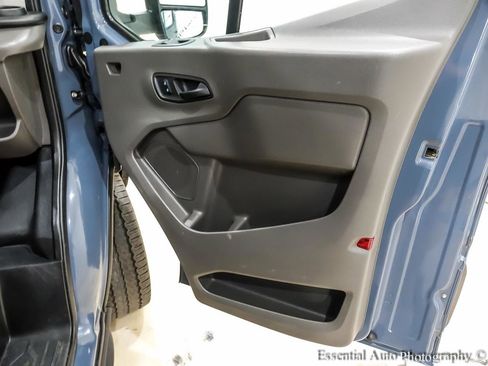 Used 2021 Ford Transit 250 148 High Roof Extended w/ Parcel Delivery Package image 18