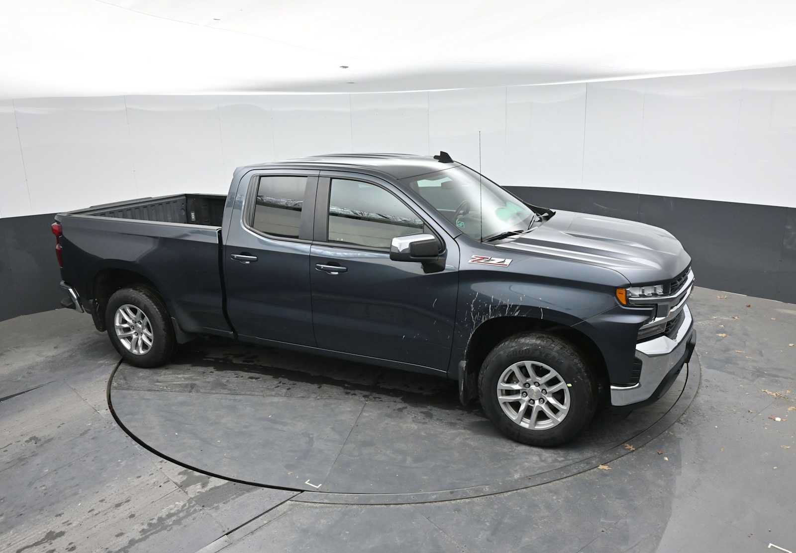 Used 2019 Chevrolet Silverado 1500 LT w/ All-Star Edition AWD/4WD image 19