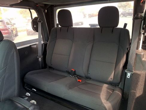 Used 2021 Jeep Wrangler Sport AWD/4WD image 10