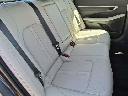Certified 2025 Hyundai Sonata Limited FWD image 20