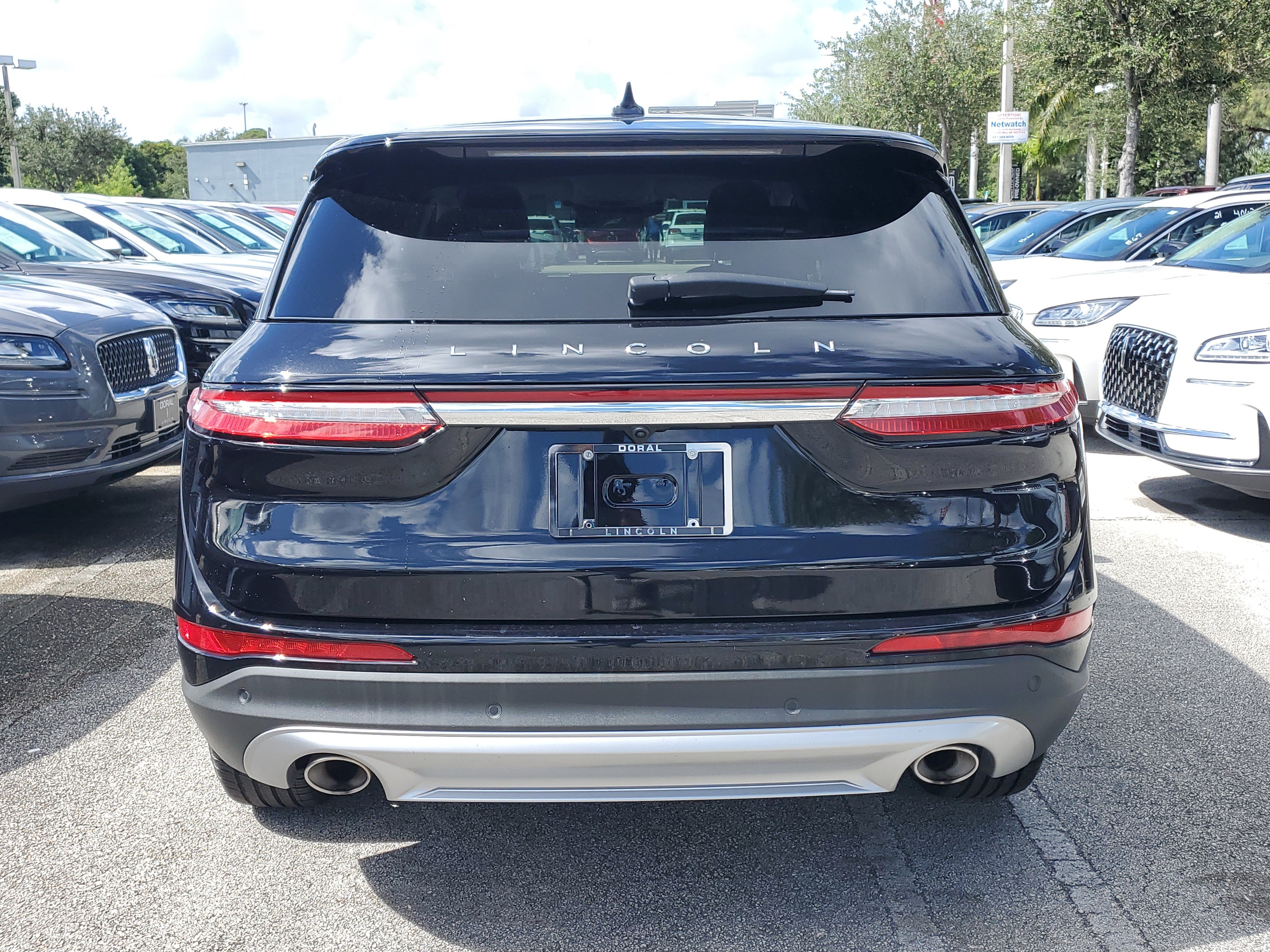 Used 2024 Lincoln Corsair FWD image 5