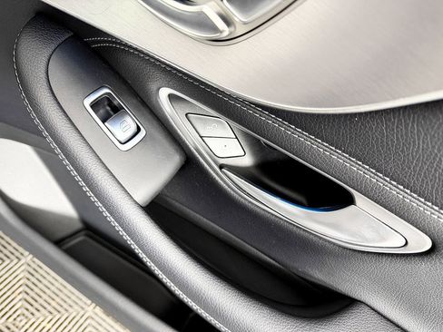 Used 2018 Mercedes-Benz C 300 4MATIC Coupe image 39