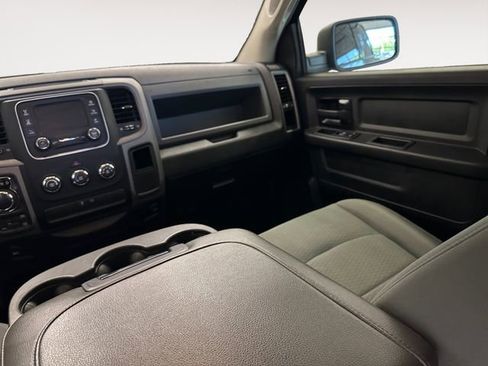 Used 2019 RAM 1500 Tradesman w/ Tradesman SXT Package AWD/4WD image 11