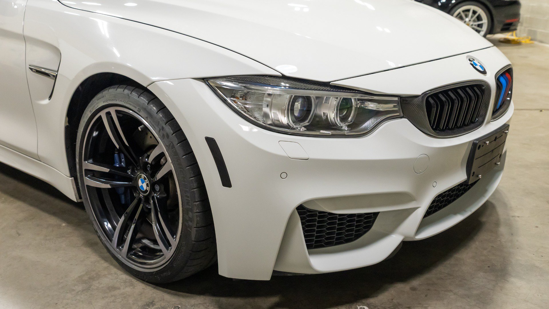 Used 2016 BMW M4 Convertible RWD image 22