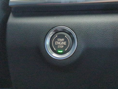 New 2026 GMC Terrain Elevation w/ Elevation Premium Package AWD/4WD image 26