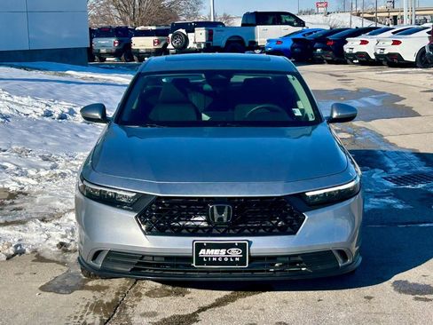 Used 2024 Honda Accord EX image 7