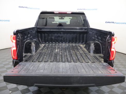 Used 2021 Chevrolet Silverado 1500 Custom image 8