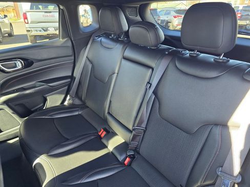 Used 2024 Jeep Compass Trailhawk image 17