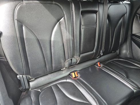 Used 2018 Lincoln MKC Premiere image 19