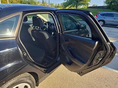 Used 2016 Ford Focus S image 26