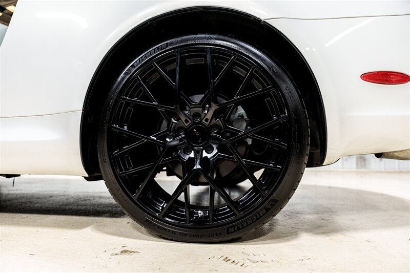 Used 2005 Lexus SC 430 Convertible RWD image 8