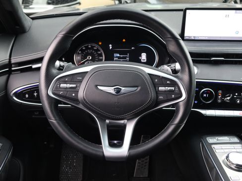 Used 2023 Genesis GV70 3.5T Sport w/ Sport Advanced Package image 18