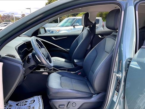Certified 2024 Kia Niro Wind FWD image 14