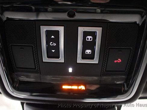 Used 2020 Land Rover Range Rover Long Wheelbase HSE AWD/4WD image 35