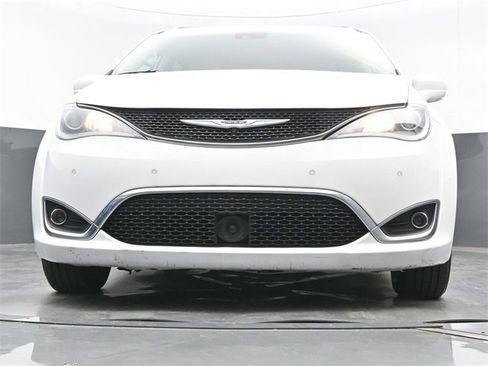 Used 2019 Chrysler Pacifica Touring-L Plus w/ Advanced Safetytec Group image 21