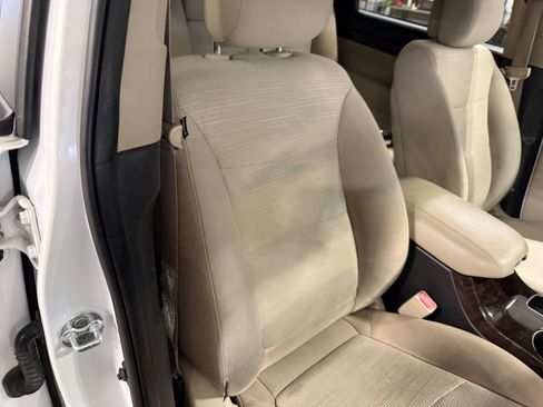 Used 2014 Kia Sorento LX image 13