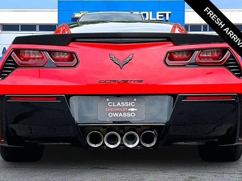 Used 2015 Chevrolet Corvette Stingray Coupe RWD image 4
