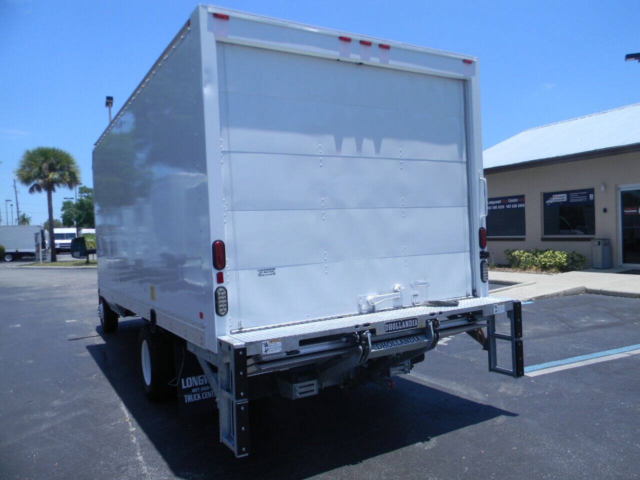 Used 2017 Ford E-350 and Econoline 350 Super Duty RWD image 7