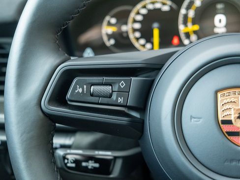 New 2026 Porsche 911 GT3 image 39