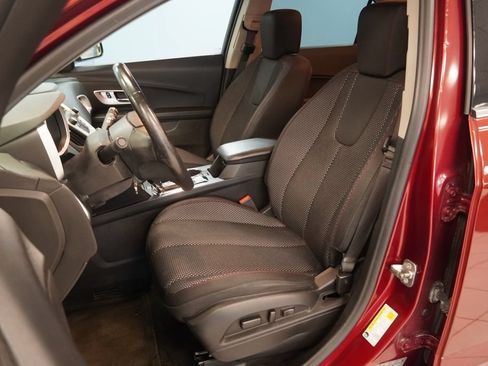 Used 2017 Chevrolet Equinox LT w/ Convenience Package FWD image 3