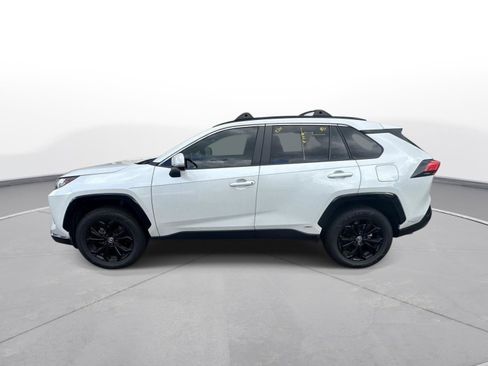 Used 2024 Toyota RAV4 SE w/ Convenience Package AWD/4WD image 9