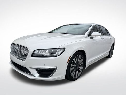 Used 2020 Lincoln MKZ Reserve w/ Elements Package image 3