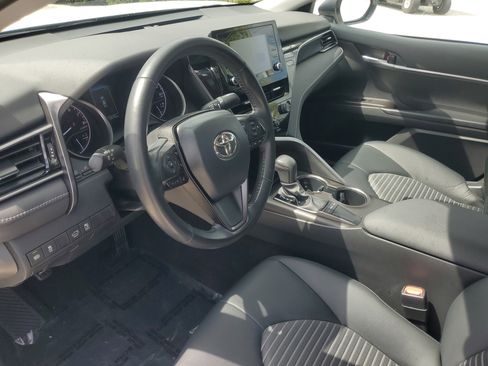 Certified 2023 Toyota Camry SE FWD image 16
