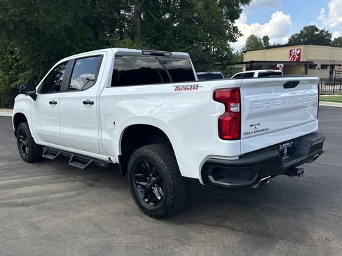 Used 2021 Chevrolet Silverado 1500 LT Trail Boss w/ Bed Protection Package AWD/4WD image 6
