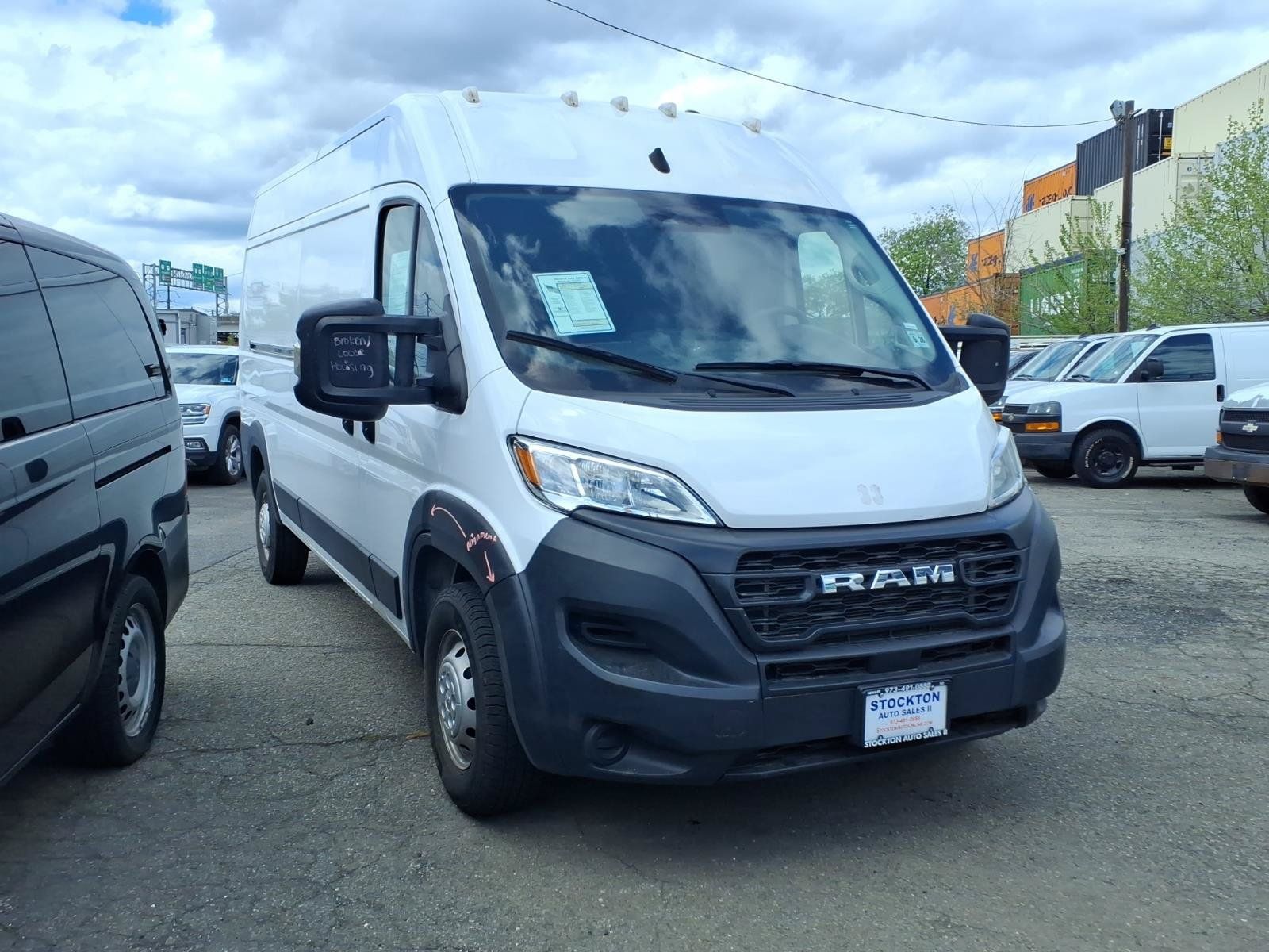 Used 2023 RAM ProMaster 2500 FWD image 3
