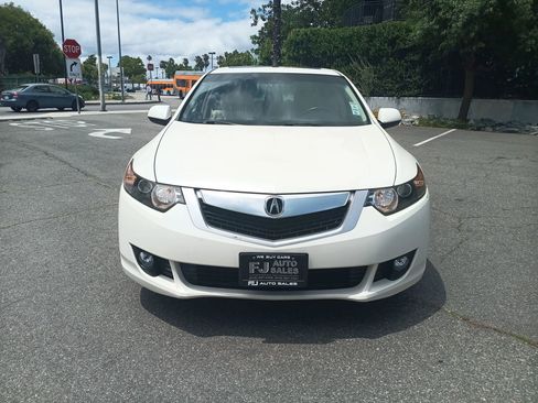 Used 2010 Acura TSX Sedan FWD image 2