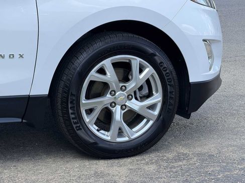 Used 2019 Chevrolet Equinox LT AWD/4WD image 13