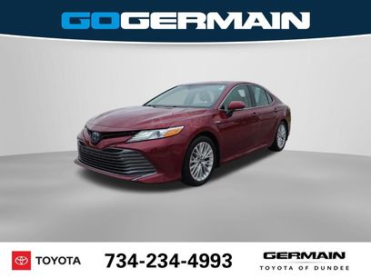 Used 2020 Toyota Camry XLE w/ Sunroof Package
