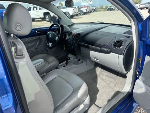 Used 2007 Volkswagen Beetle Coupe w/ Package 2 image 14