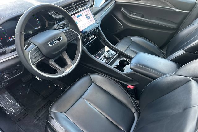 Used 2024 Jeep Grand Cherokee Limited 4xe AWD/4WD image 10