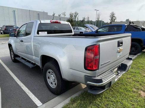 Used 2019 Chevrolet Colorado W/T w/ WT Convenience Package RWD image 3