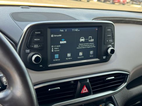 Used 2020 Hyundai Santa Fe SEL image 25