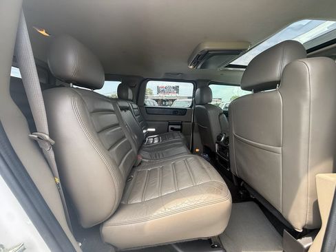 Used 2003 HUMMER H2 w/ Preferred Equipment Group AWD/4WD image 20