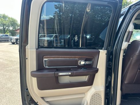 Used 2018 RAM 1500 Laramie Longhorn w/ Longhorn Southfork Package AWD/4WD image 18
