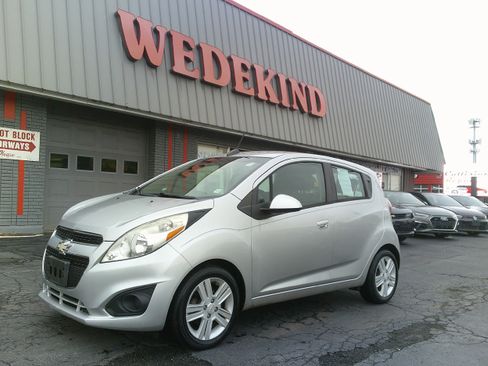 Used 2015 Chevrolet Spark LT FWD image 1