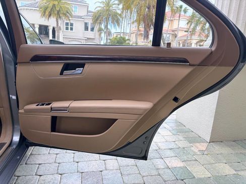 Used 2013 Mercedes-Benz S 550 image 86