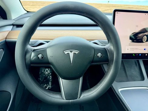 Used 2023 Tesla Model 3 Standard Range RWD image 14