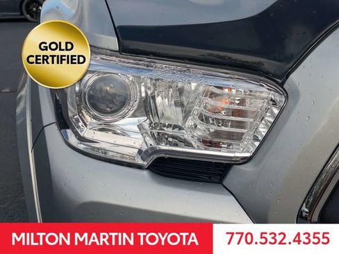 Certified 2023 Toyota Tacoma SR5 w/ Technology Package image 10