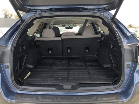 Used 2020 Subaru Outback Premium image 12