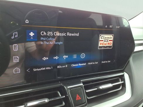 New 2026 Chevrolet TrailBlazer LT w/ Convenience Package FWD image 8