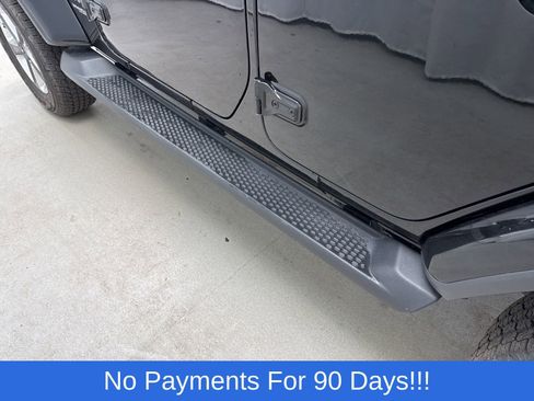 Used 2021 Jeep Wrangler Unlimited Sahara w/ Uconnect 4C Nav & Sound Group image 7