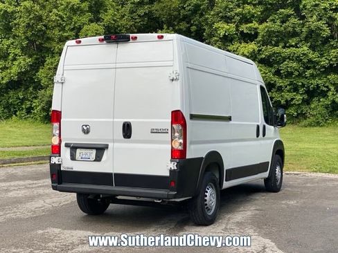 Used 2025 RAM ProMaster 2500 w/ Safety Group FWD image 6